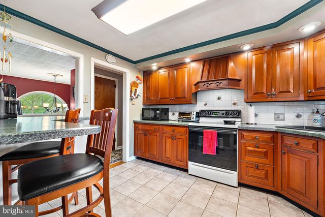 3106 CONCORD DR, Cinnaminson, NJ 08077