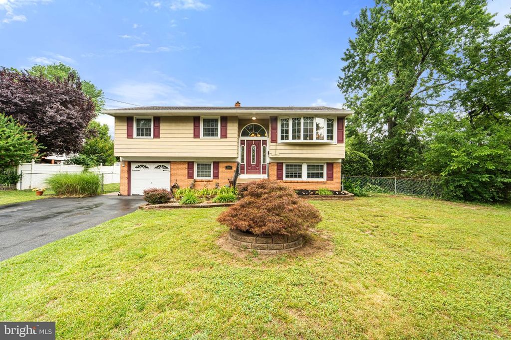 3106 CONCORD DR, Cinnaminson, NJ 08077