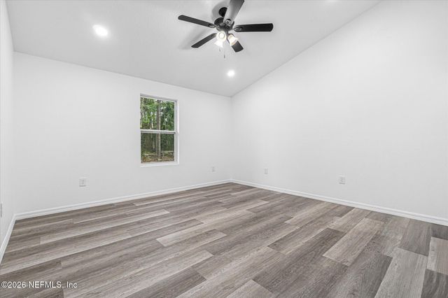 124 PARK Drive, Satsuma, FL 32187