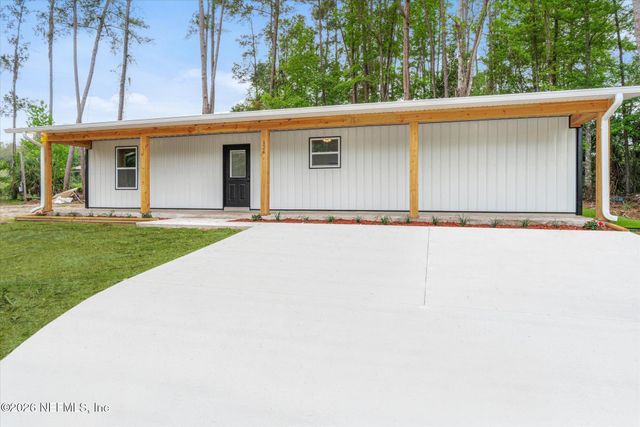 124 PARK Drive, Satsuma, FL 32187