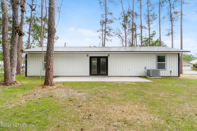 124 PARK Drive, Satsuma, FL 32187