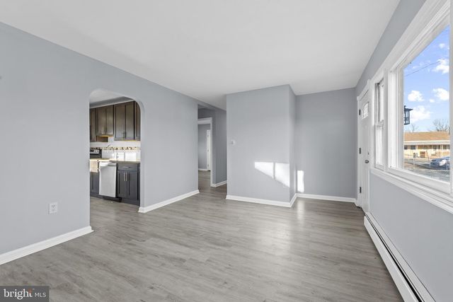 18 ARMOR CT, Middle River, MD 21220