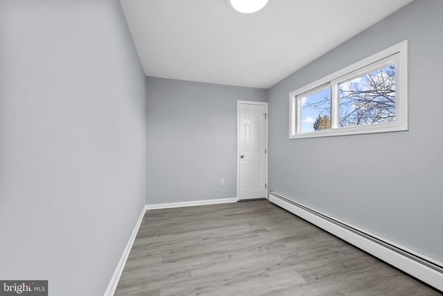 18 ARMOR CT, Middle River, MD 21220