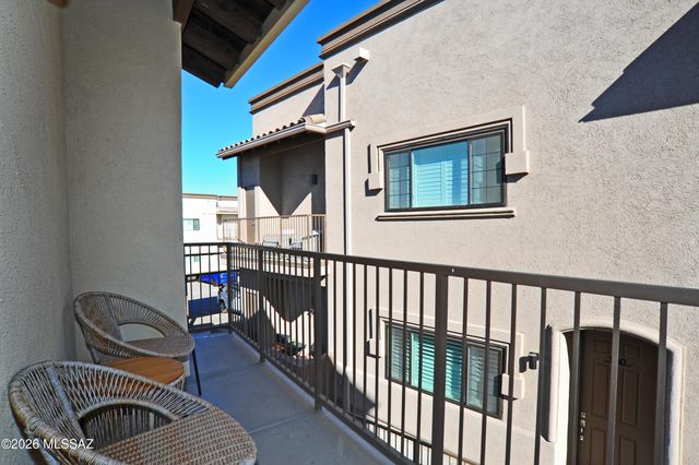 2040 E River Rd Unit 205, Tucson, AZ 85718