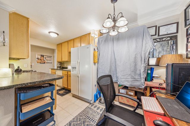 3120 Hennepin Avenue 103, Minneapolis, MN 55408