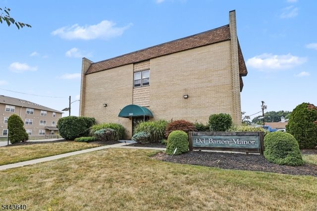 300 W Munsell Ave Cc5, Linden City, NJ 07036