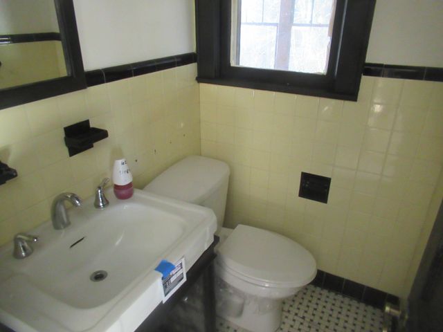 739 Lindbergh Avenue, Peekskill, NY 10566