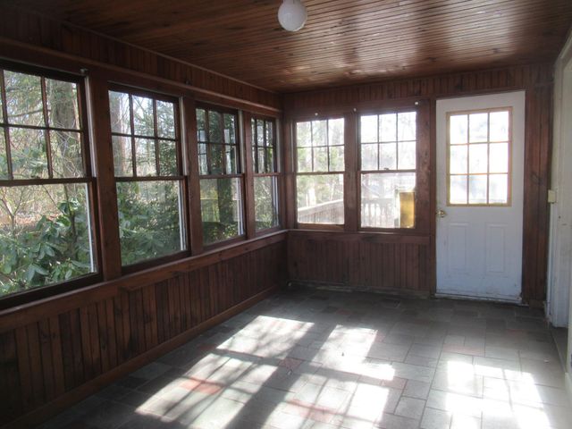 739 Lindbergh Avenue, Peekskill, NY 10566