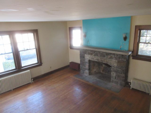 739 Lindbergh Avenue, Peekskill, NY 10566
