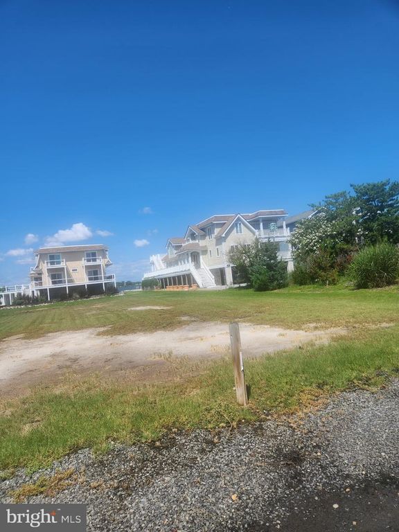 900 A SOUTH SCHULZ RD, Fenwick Island, DE 19944