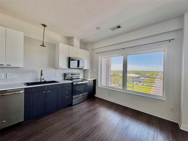 4361 S Congress Ave 603, Austin, TX 78745