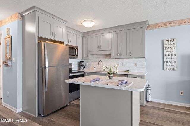 9201 Coast Guard Road I-207, Emerald Isle, NC 28594