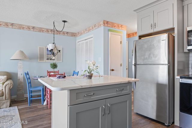 9201 Coast Guard Road I-207, Emerald Isle, NC 28594