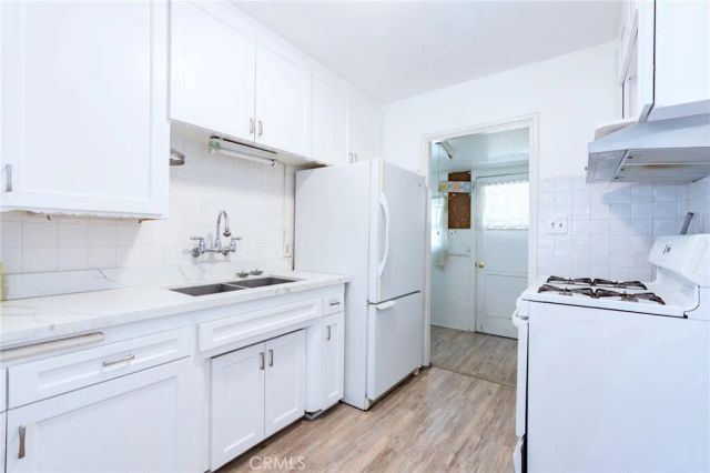 526 E Olive Avenue, Monrovia, CA 91016