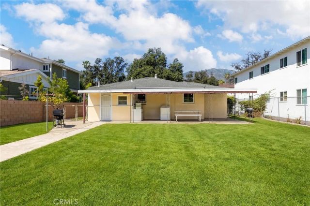 526 E Olive Avenue, Monrovia, CA 91016