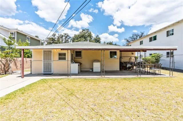 526 E Olive Avenue, Monrovia, CA 91016