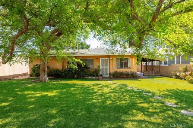 526 E Olive Avenue, Monrovia, CA 91016