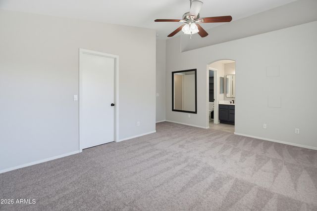 1253 S Colonial Drive, Gilbert, AZ 85296