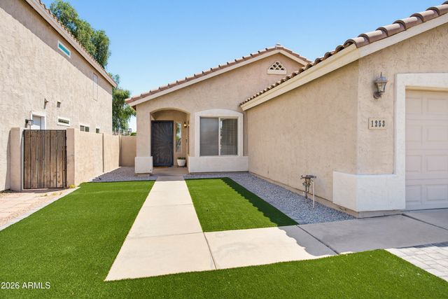 1253 S Colonial Drive, Gilbert, AZ 85296
