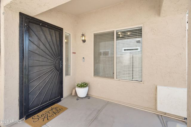 1253 S Colonial Drive, Gilbert, AZ 85296