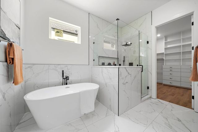 414 E 34th Street, Houston, TX 77018