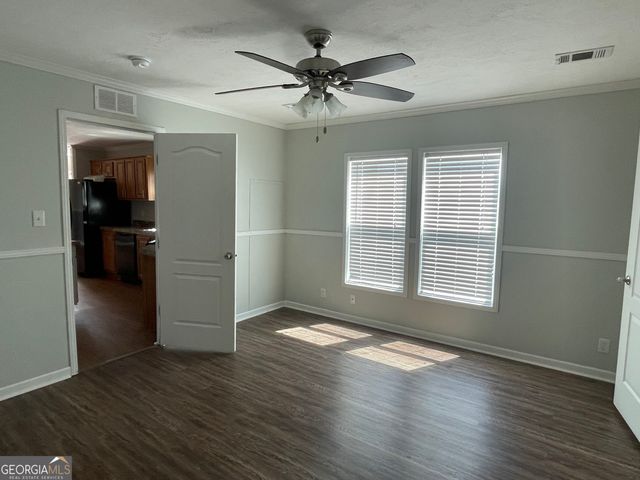 1153 Midway Church Road, Baxley, GA 31513