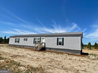 1153 Midway Church Road, Baxley, GA 31513