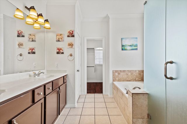 8101 Freeman Drive, Rowlett, TX 75089