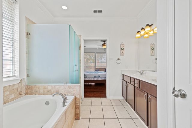 8101 Freeman Drive, Rowlett, TX 75089