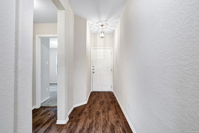 1922 Marbach Woods, San Antonio, TX 78245