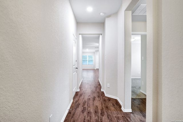 1922 Marbach Woods, San Antonio, TX 78245