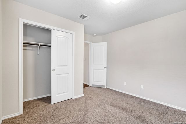 1922 Marbach Woods, San Antonio, TX 78245