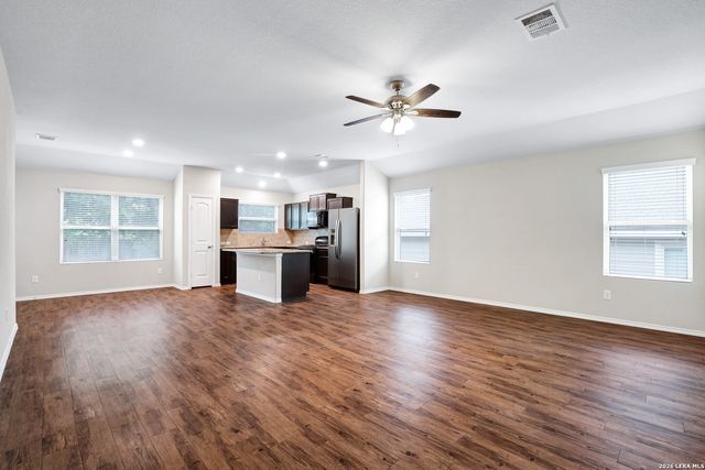 1922 Marbach Woods, San Antonio, TX 78245