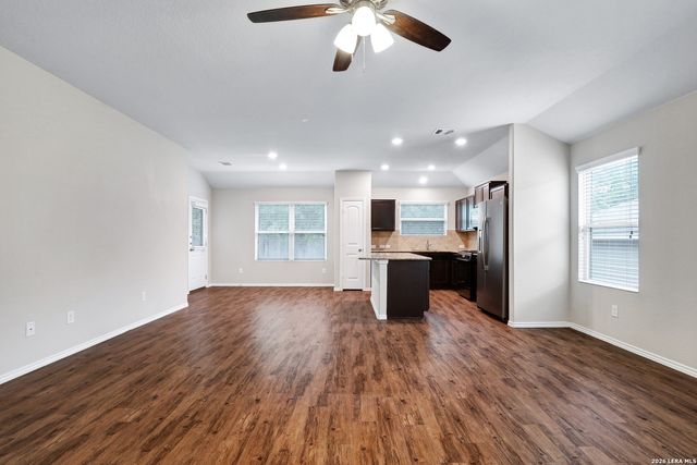 1922 Marbach Woods, San Antonio, TX 78245