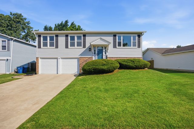 38 Blue Ridge Drive, Glendale Heights, IL 60139