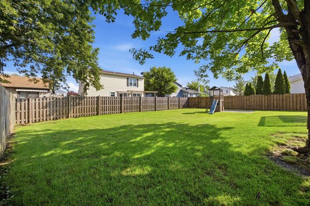 38 Blue Ridge Drive, Glendale Heights, IL 60139