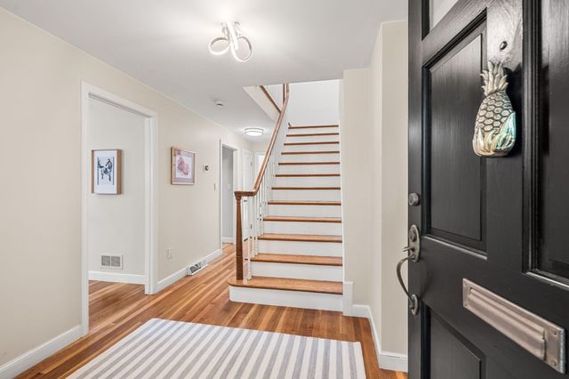 1015 Massachusetts Ave 1015, Lexington, MA 02420