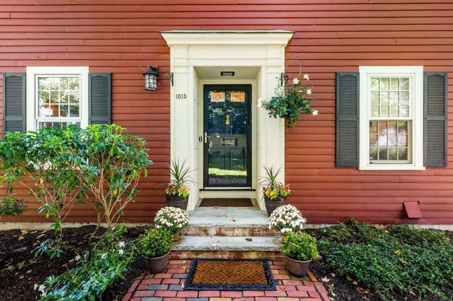 1015 Massachusetts Ave 1015, Lexington, MA 02420