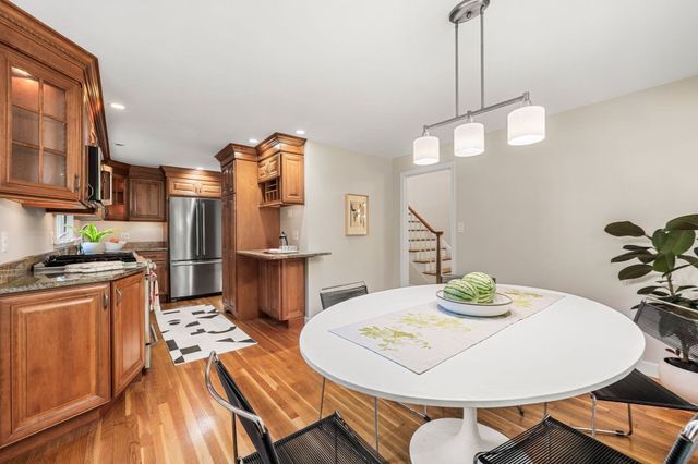 1015 Massachusetts Ave 1015, Lexington, MA 02420