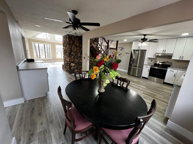 3605 County Road 6760, West Plains, MO 65775