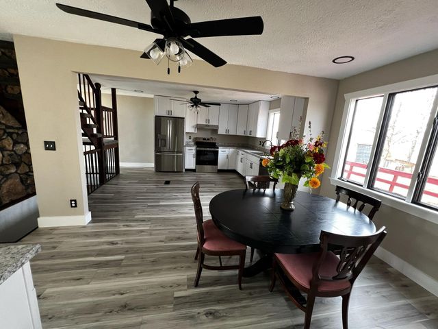 3605 County Road 6760, West Plains, MO 65775