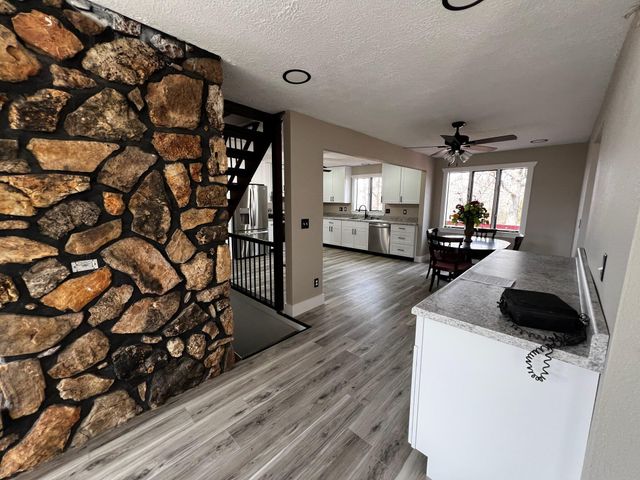 3605 County Road 6760, West Plains, MO 65775