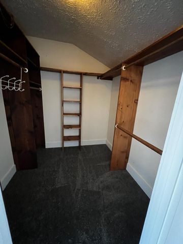 3605 County Road 6760, West Plains, MO 65775