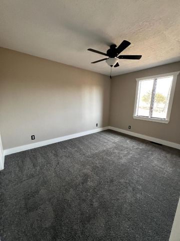 3605 County Road 6760, West Plains, MO 65775