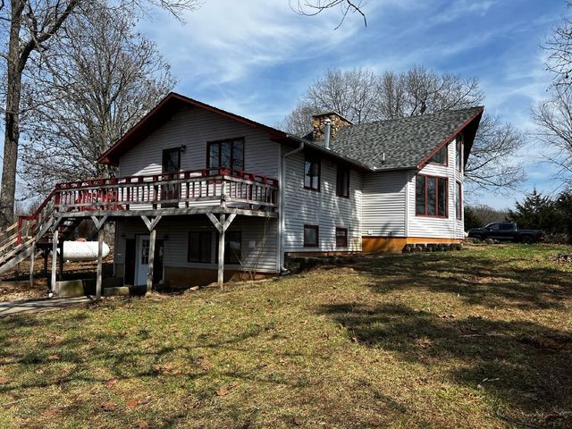 3605 County Road 6760, West Plains, MO 65775