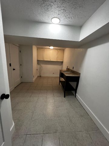 3605 County Road 6760, West Plains, MO 65775