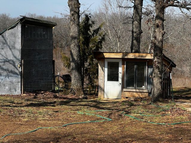 3605 County Road 6760, West Plains, MO 65775