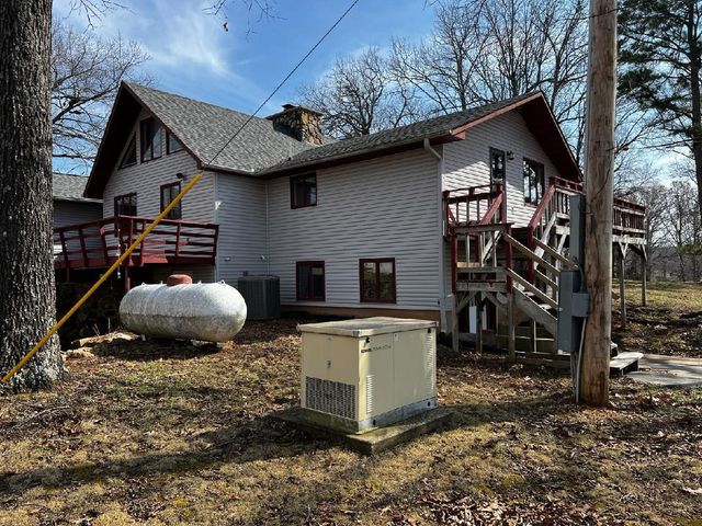 3605 County Road 6760, West Plains, MO 65775