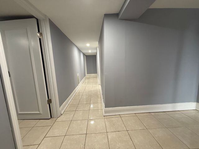 2133 W 71st Street W, Chicago, IL 60636