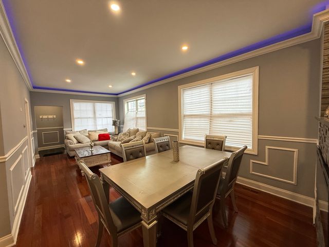 2133 W 71st Street W, Chicago, IL 60636